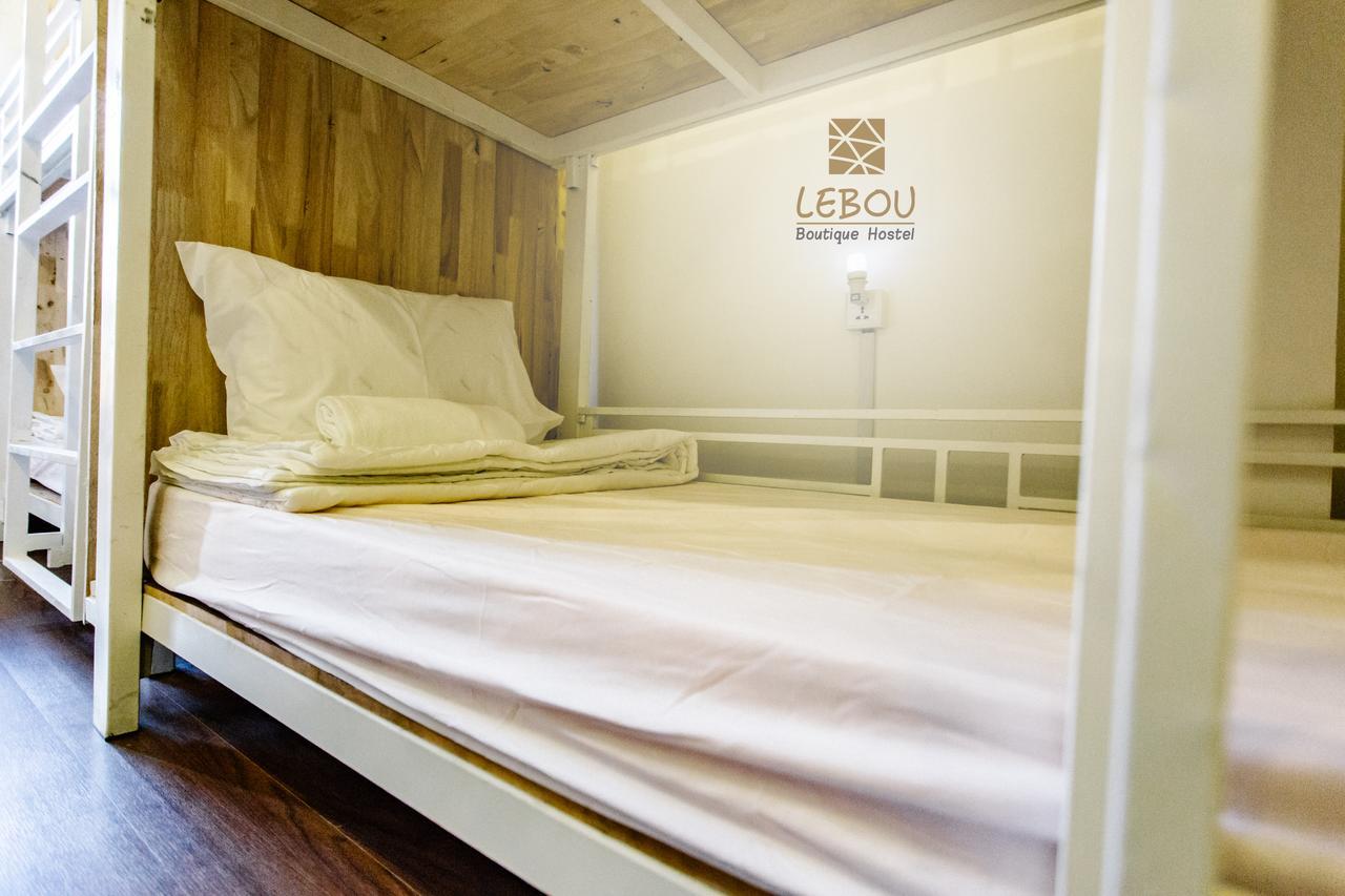 Lebou Boutique Hostel Пномпень Экстерьер фото